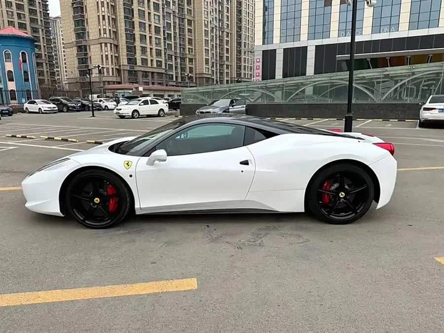 Ferrari 458