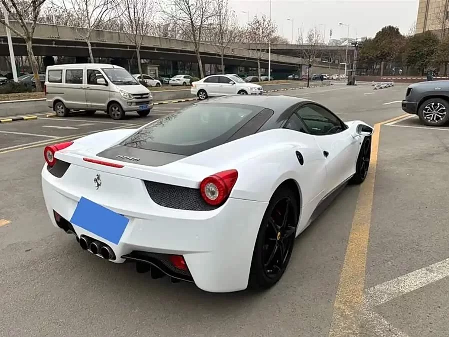 Ferrari 458