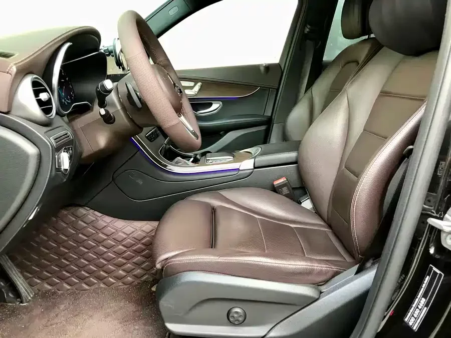 Mercedes Benz GLC