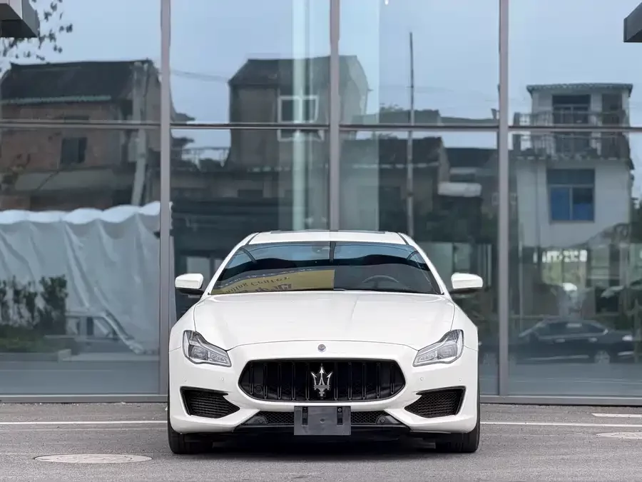 Maserati President
