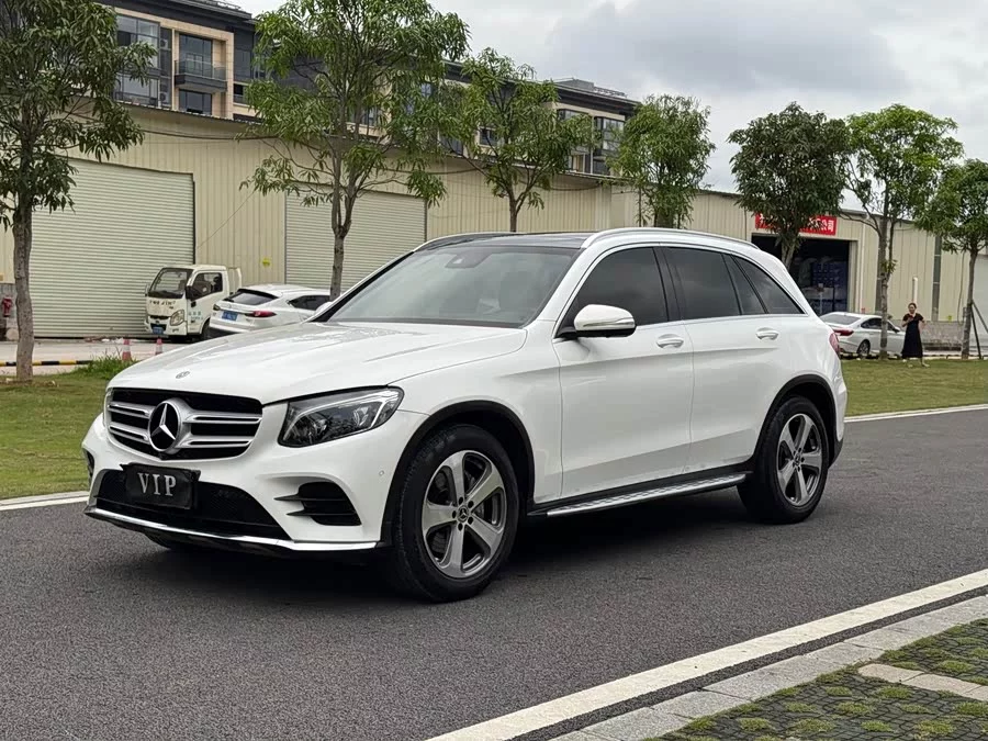 Mercedes Benz GLC