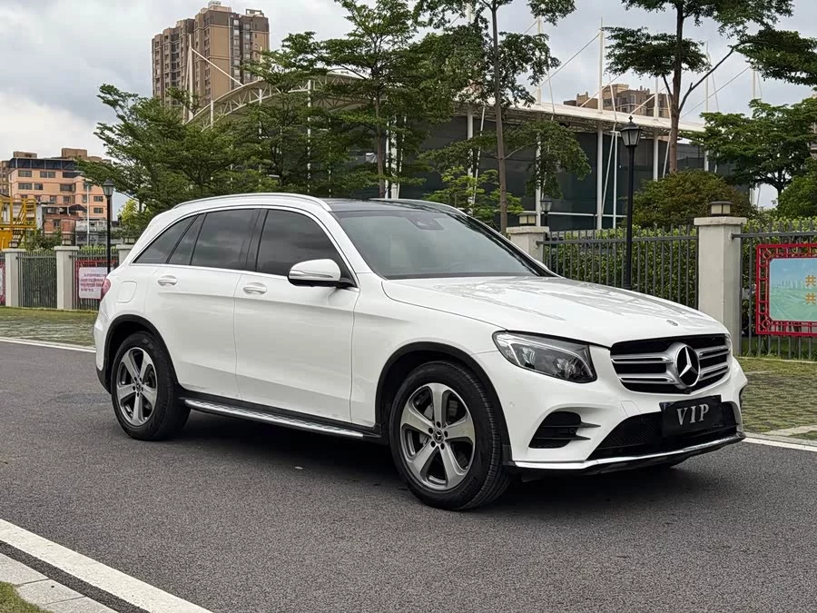 Mercedes Benz GLC