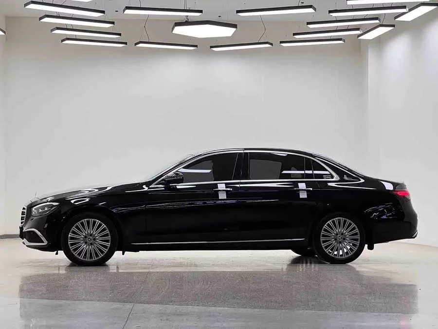 Mercedes Benz E-Class