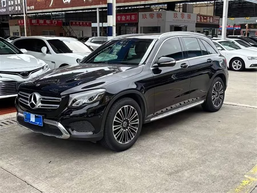Mercedes Benz GLC