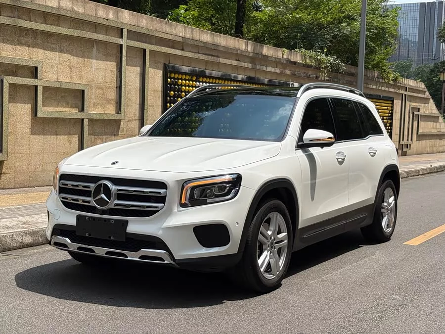 Mercedes Benz GLB