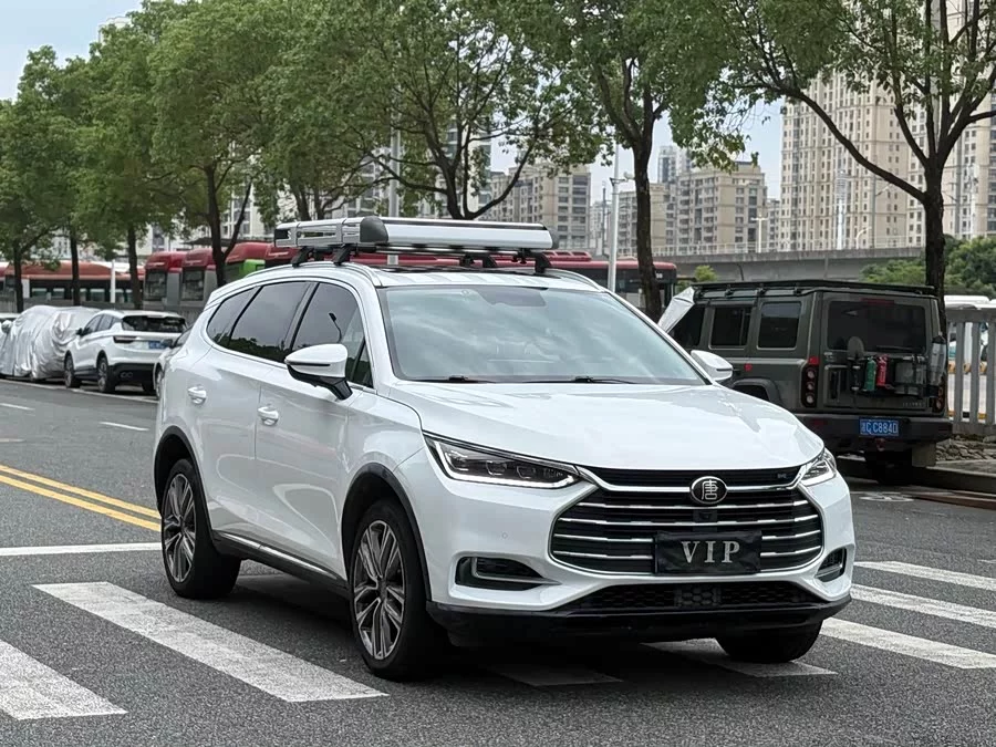 BYD Tang
