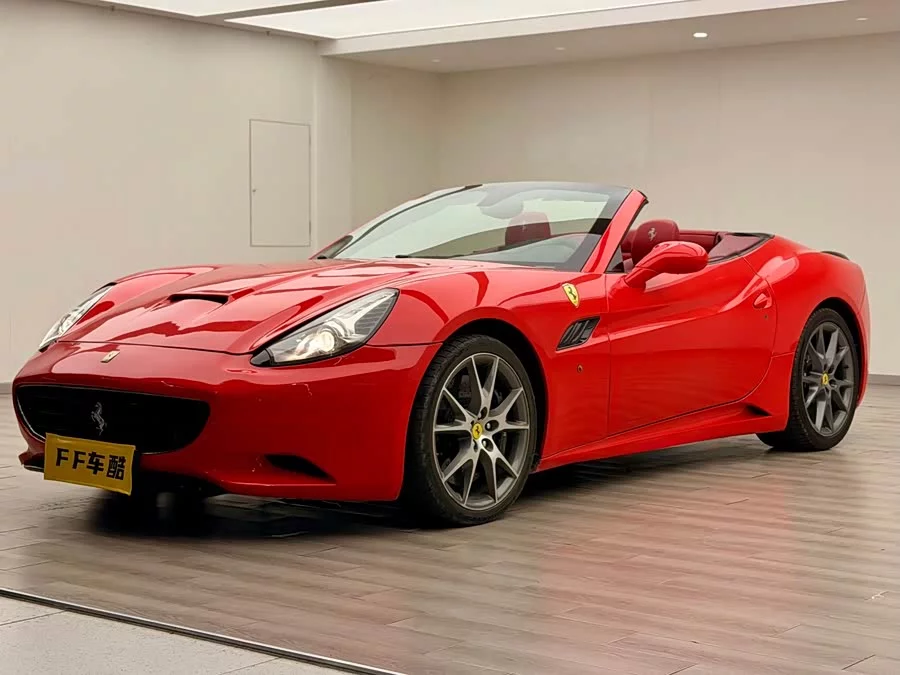 Ferrari California T