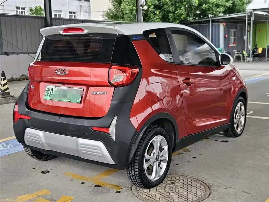 Chery QQ small ant