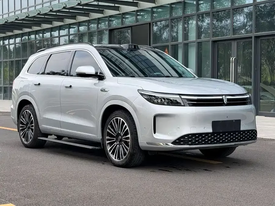 AITO Wenjie M7