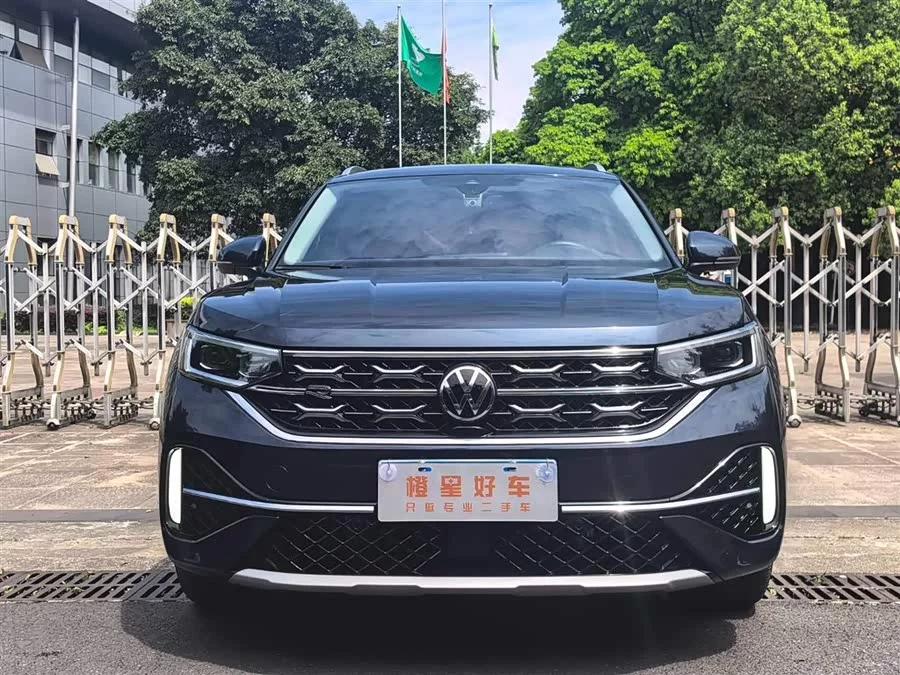 Volkswagen Tayron X