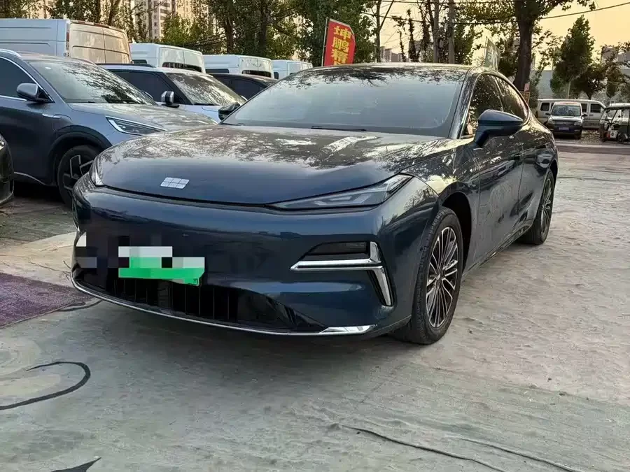 Geely Galaxy Star 8