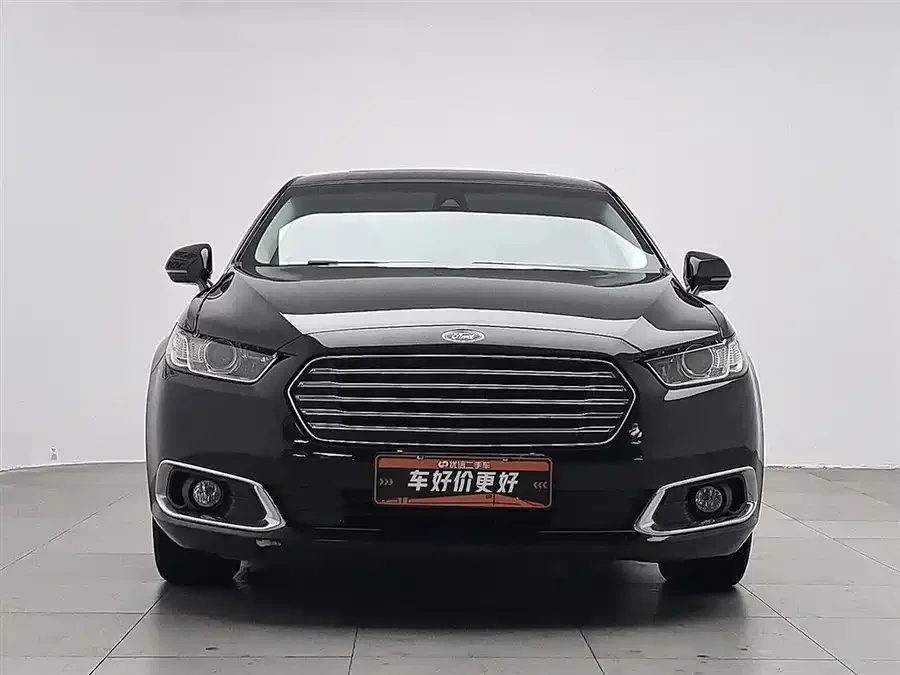 Ford Taurus