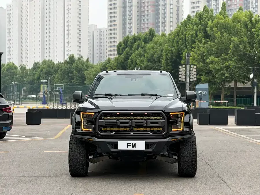 Ford F-150 Raptor