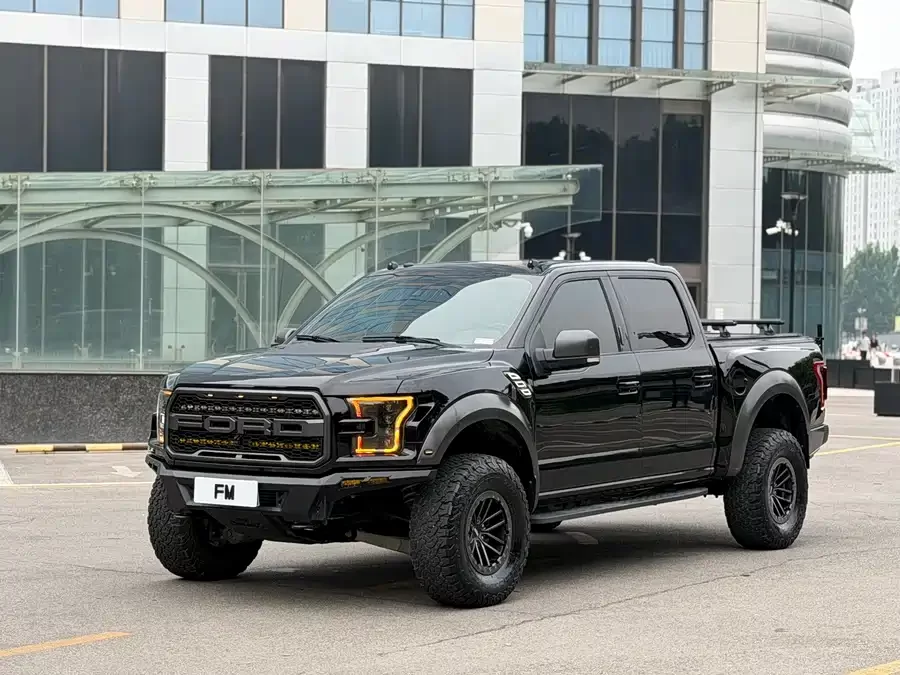 Ford F-150 Raptor