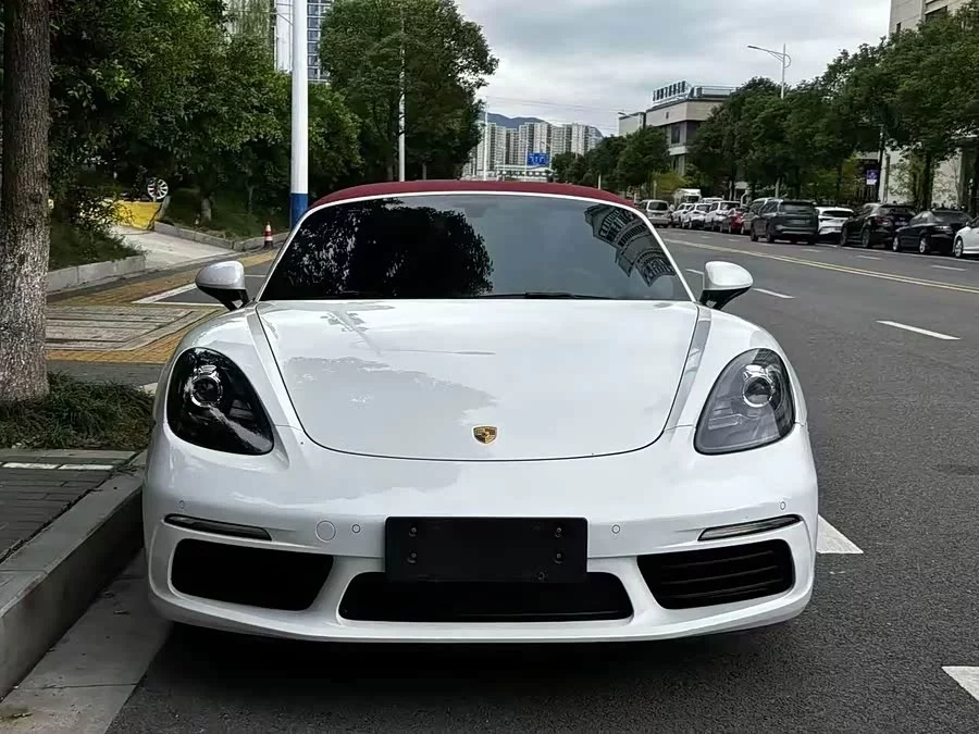 Porsche 718
