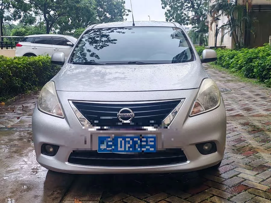 Nissan Sunny