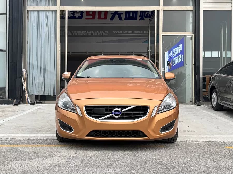 Volvo S60