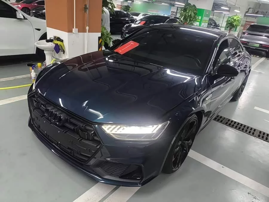 Audi A7L