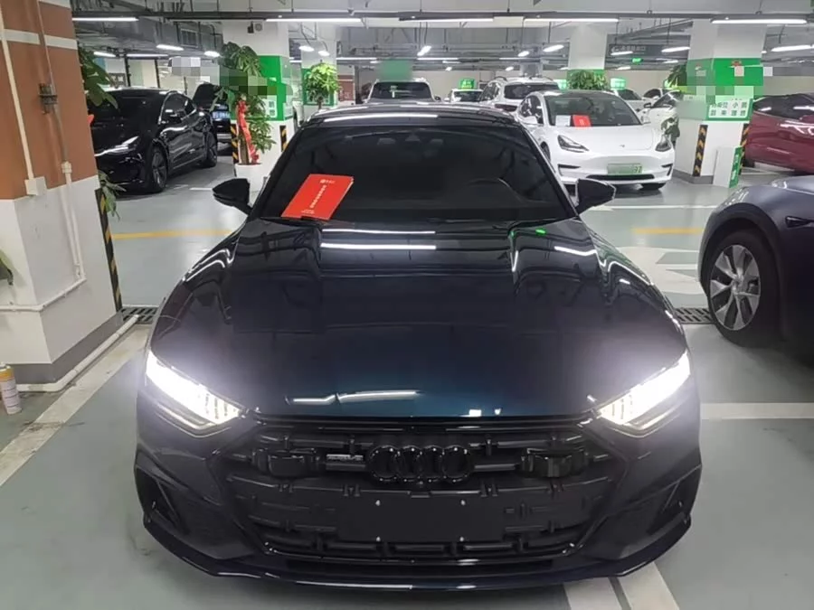 Audi A7L