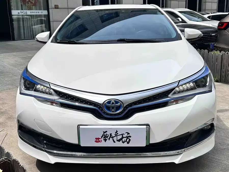 Toyota Corolla Hybrid E+