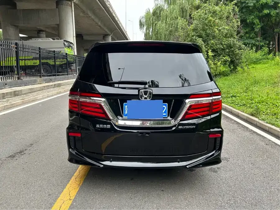Honda Elysion