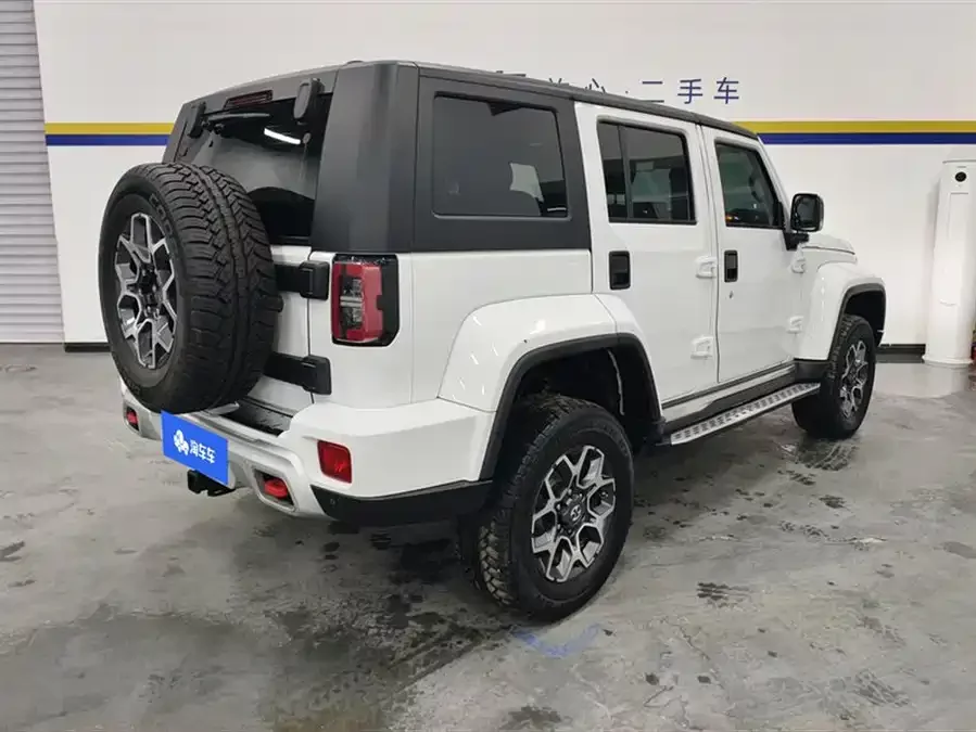 BAIC BJ40