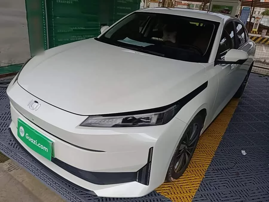 Changan A05