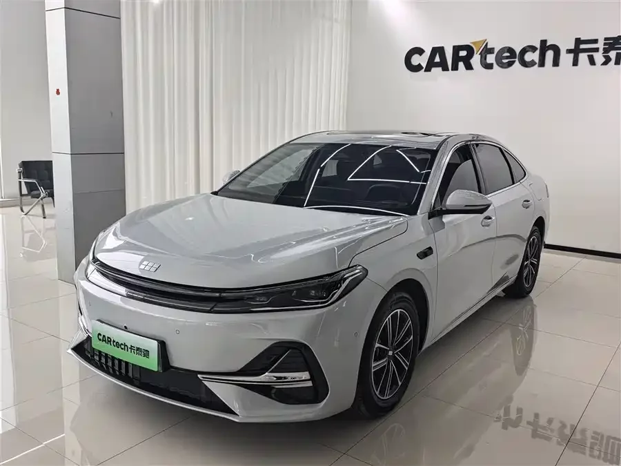 Geely Galaxy A7 EM