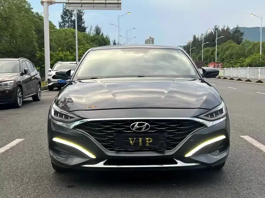 Hyundai Festa