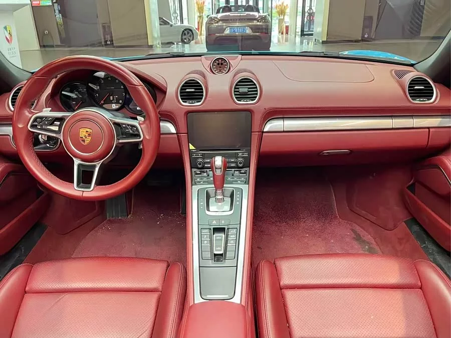 Porsche 718