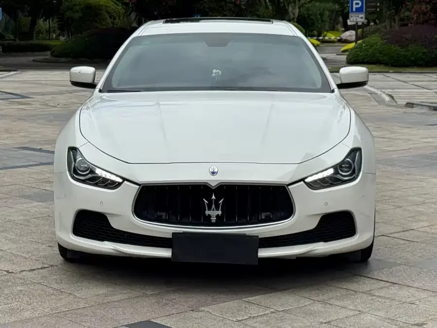 Maserati Ghibli