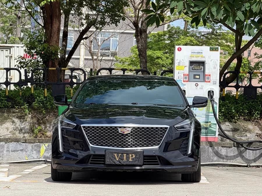 Cadillac CT6