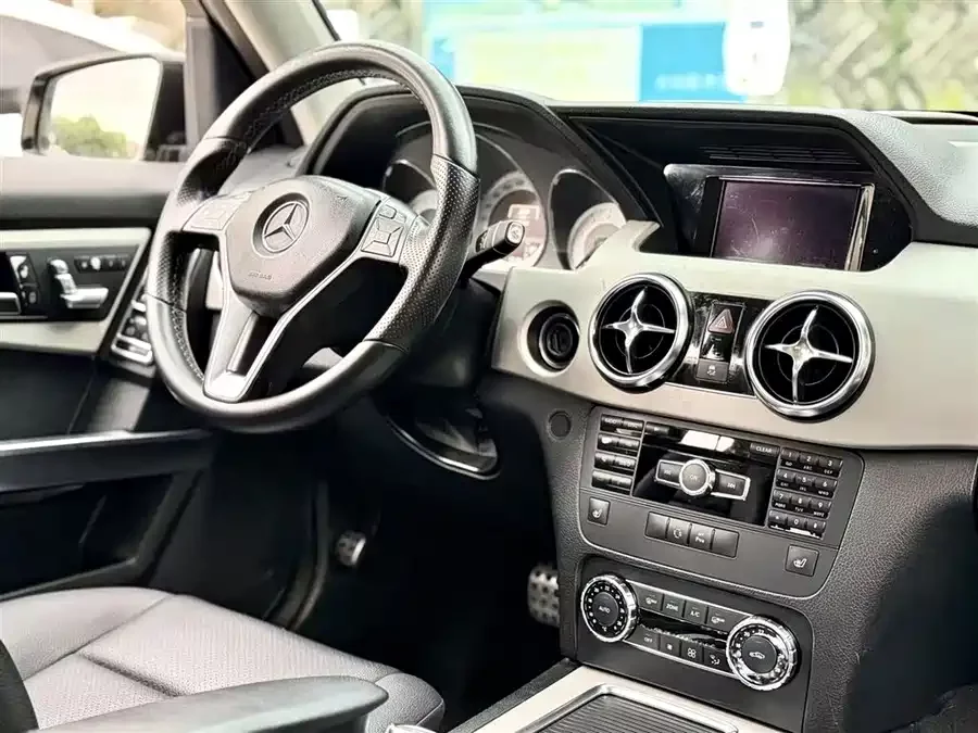 Mercedes Benz GLK-Class