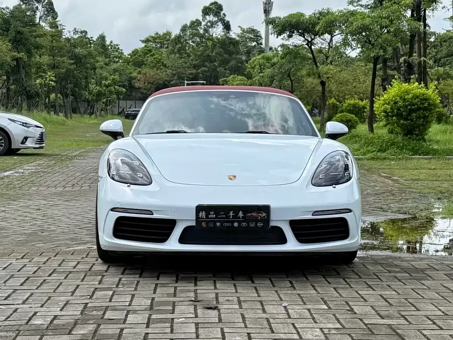 Porsche 718