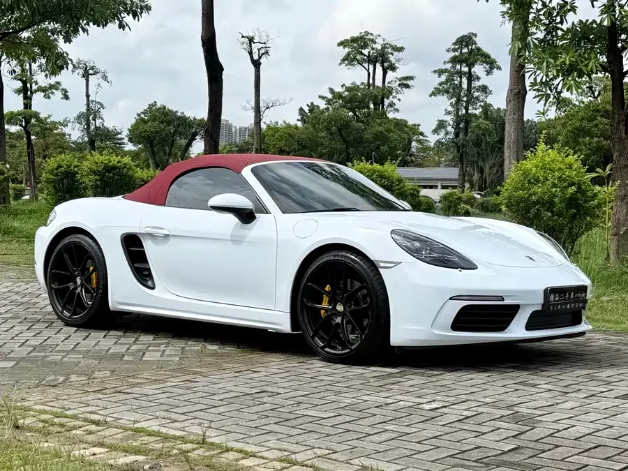 Porsche 718