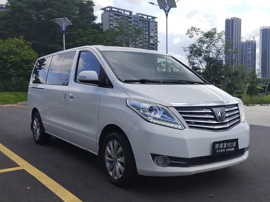 Dongfeng Fengxing CM7