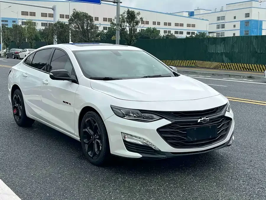 Chevrolet Malibu XL