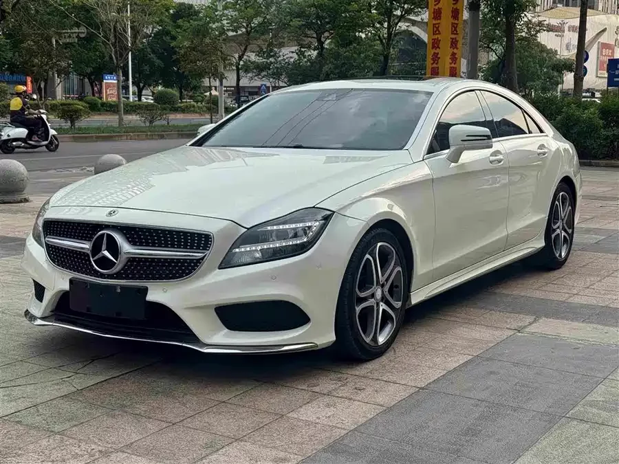 Mercedes Benz CLS