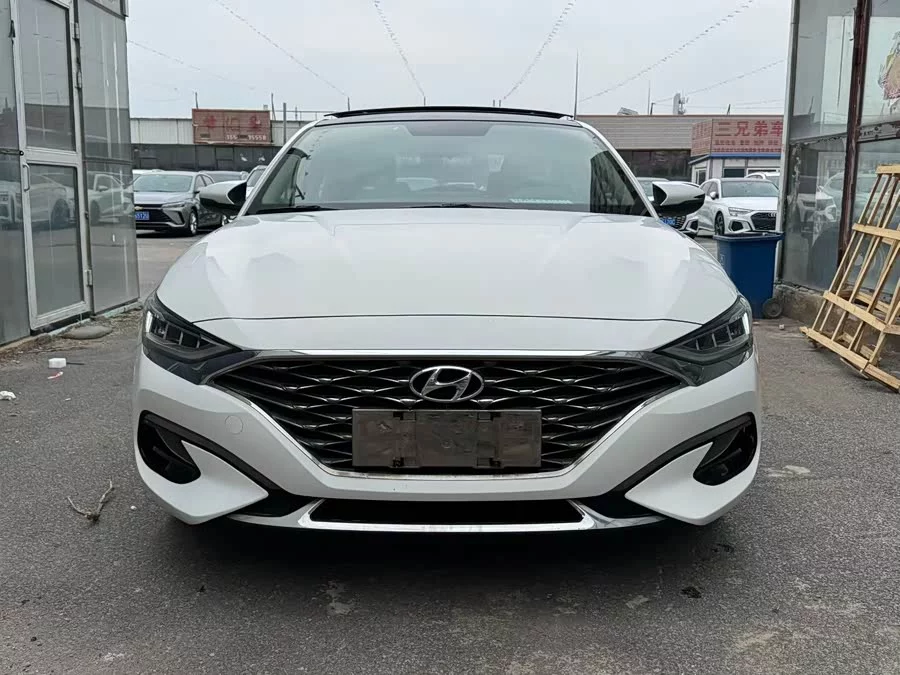 Hyundai Festa