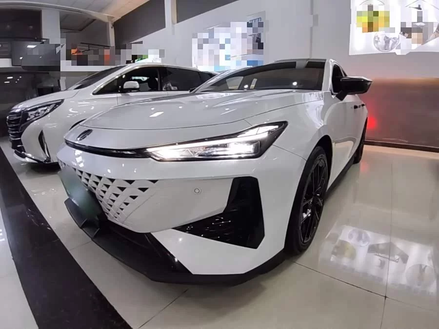 Changan UNI-V