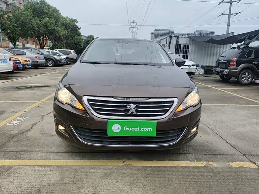 Peugeot 408