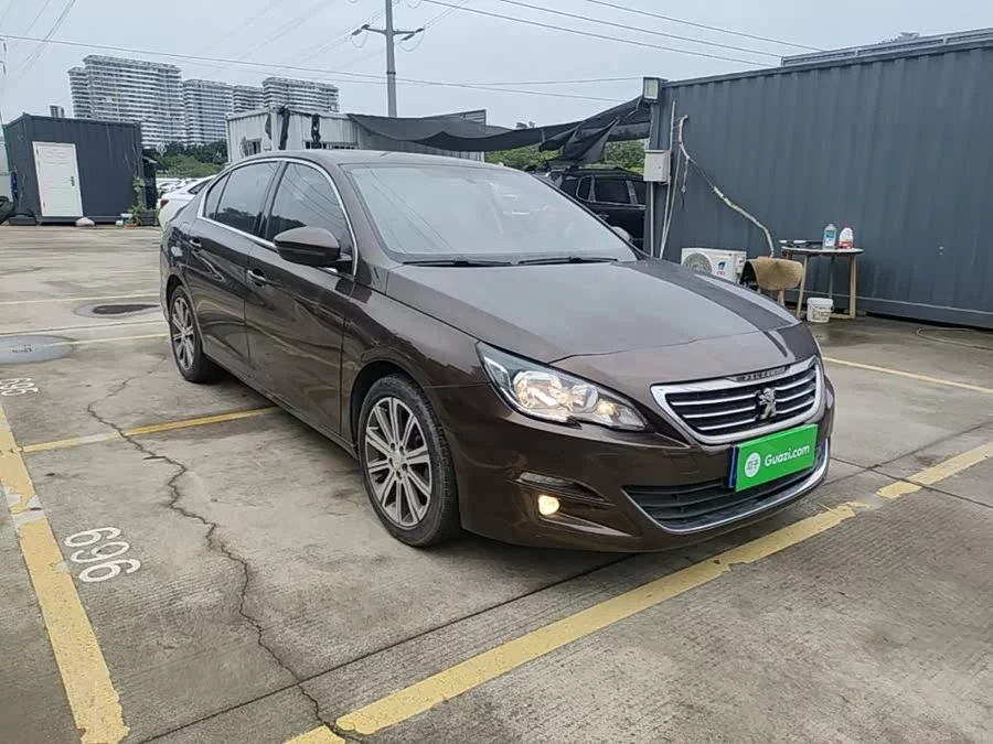Peugeot 408