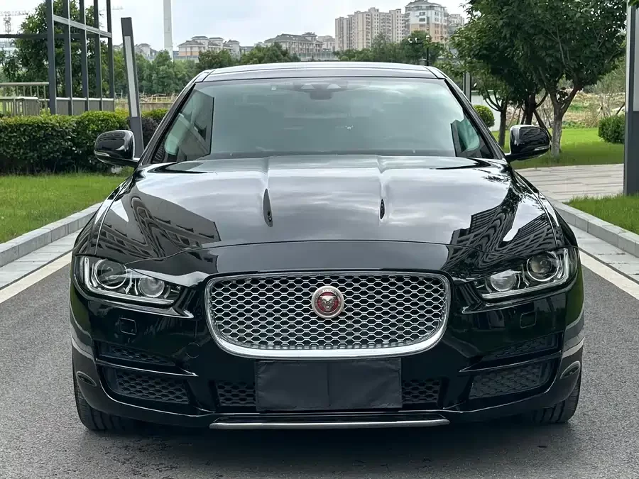 Jaguar XEL