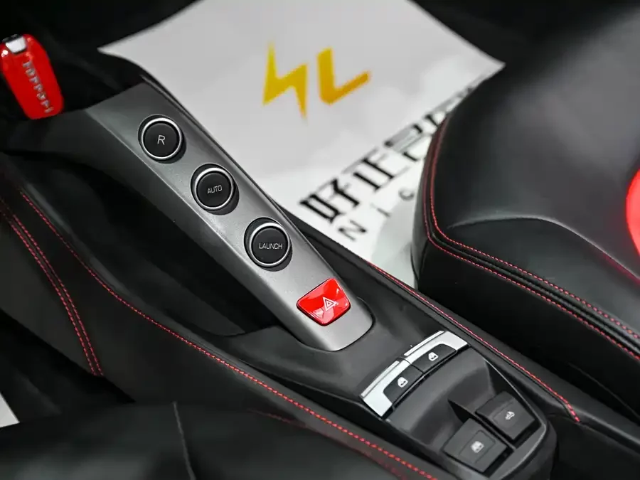 Ferrari 488