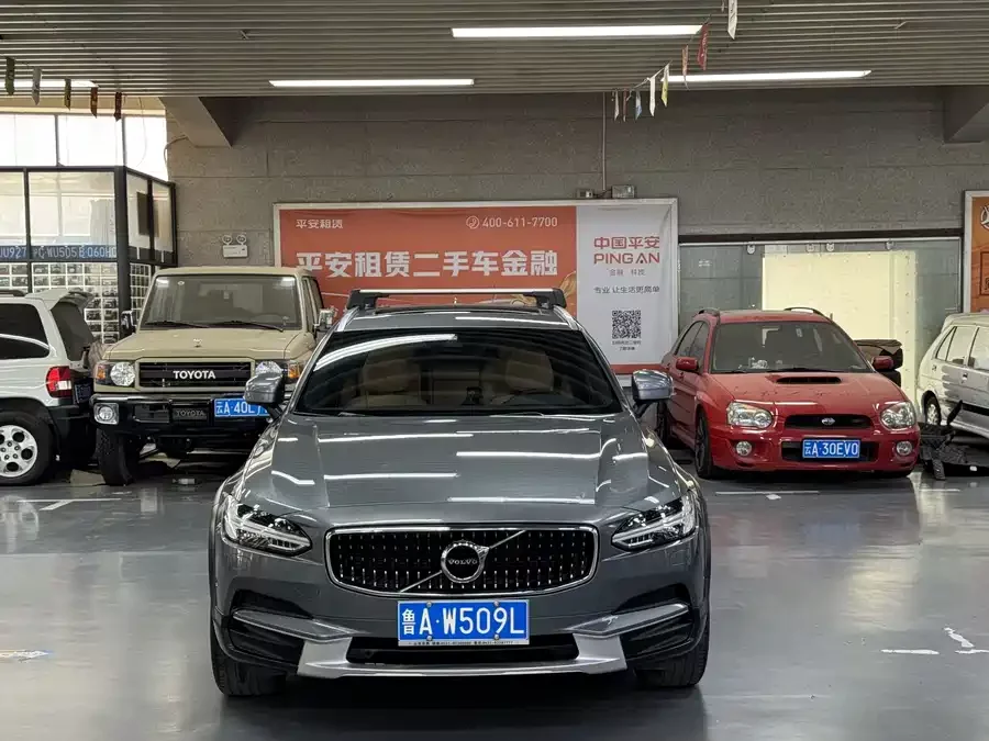 Volvo V90