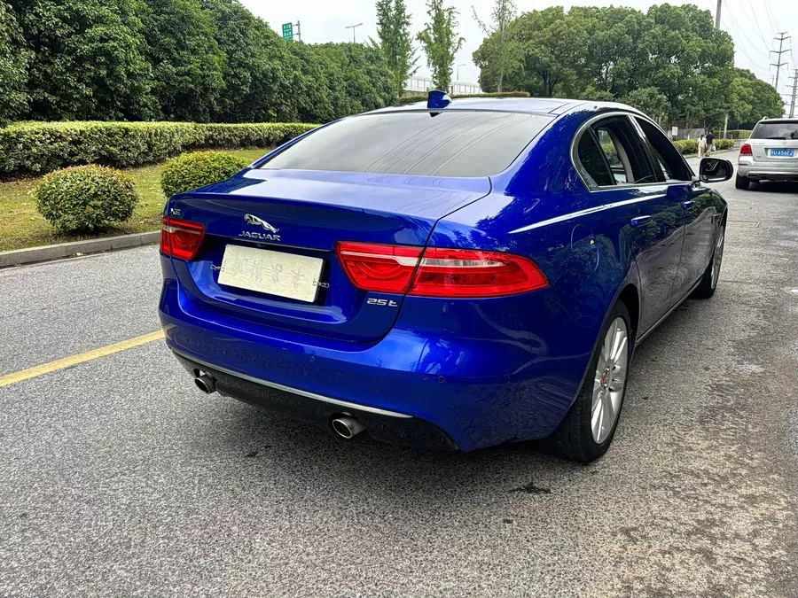 Jaguar XEL