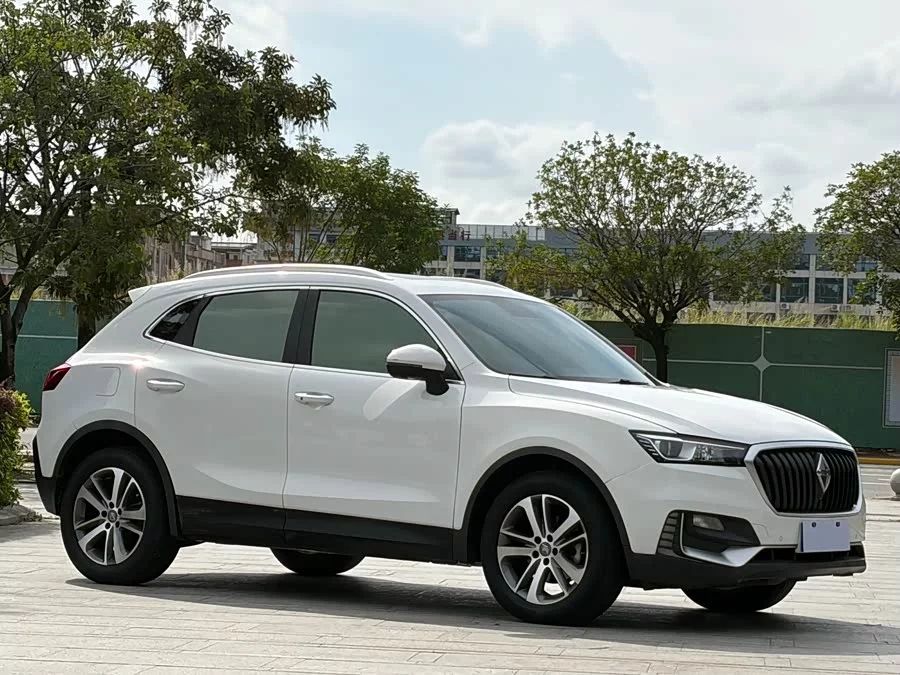 Borgward BX5