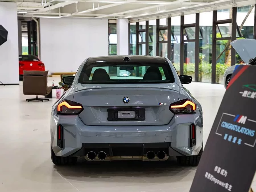 BMW M2
