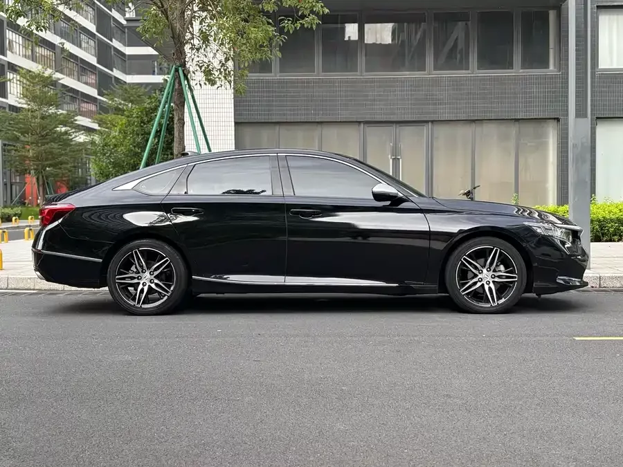 Honda Inspire