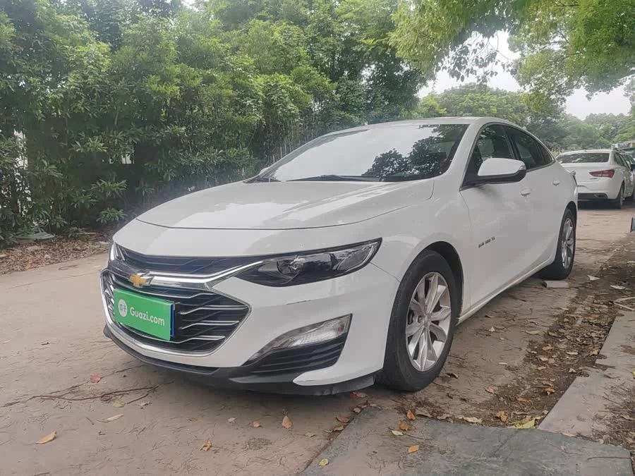 Chevrolet Malibu XL